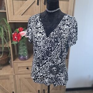 Serenade Faux Wrap Blouse Black White Floral Short Sleeve V-Neck Career Office
